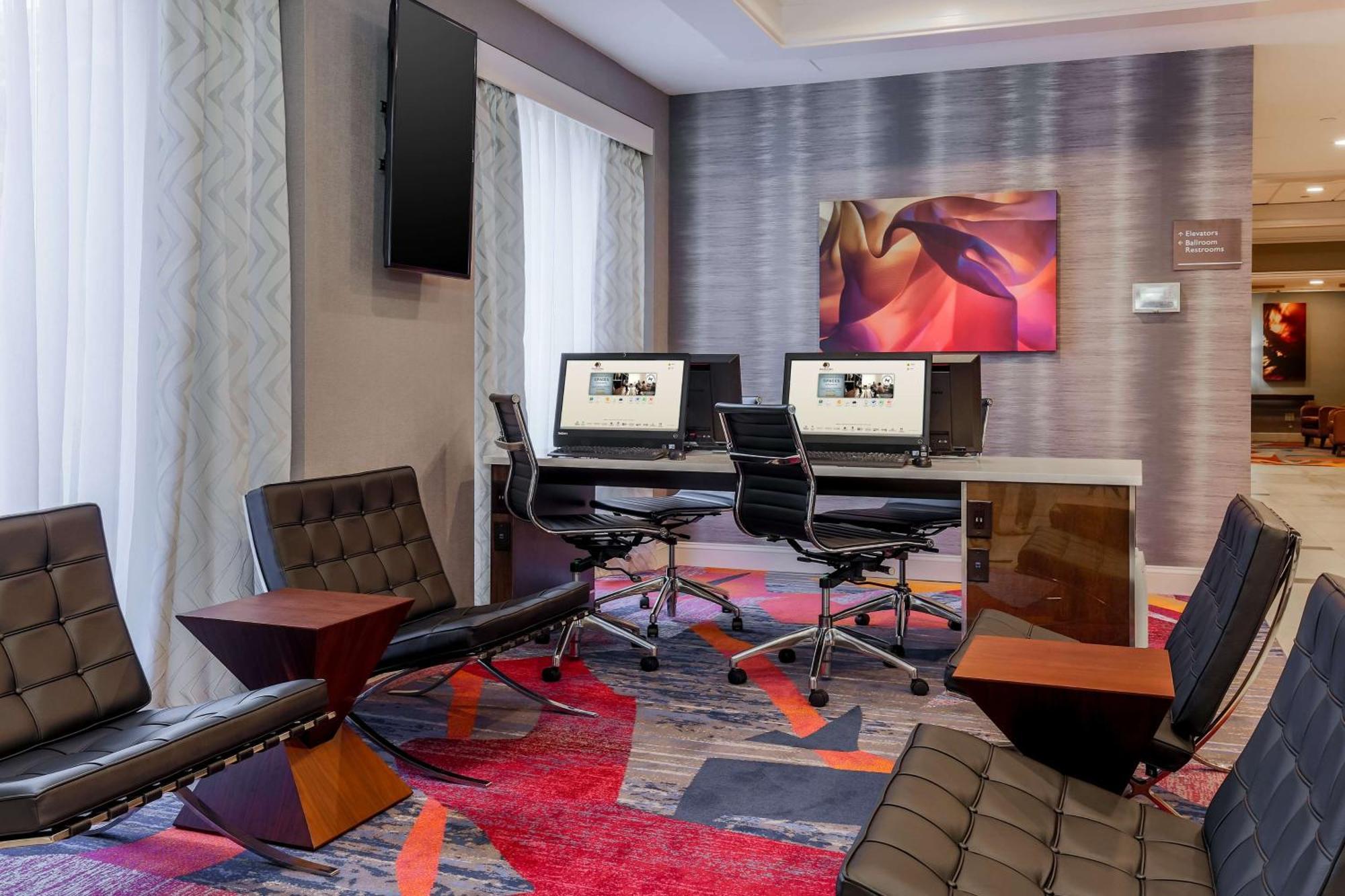 Doubletree By Hilton Atlanta Airport Hotel College Park Екстериор снимка