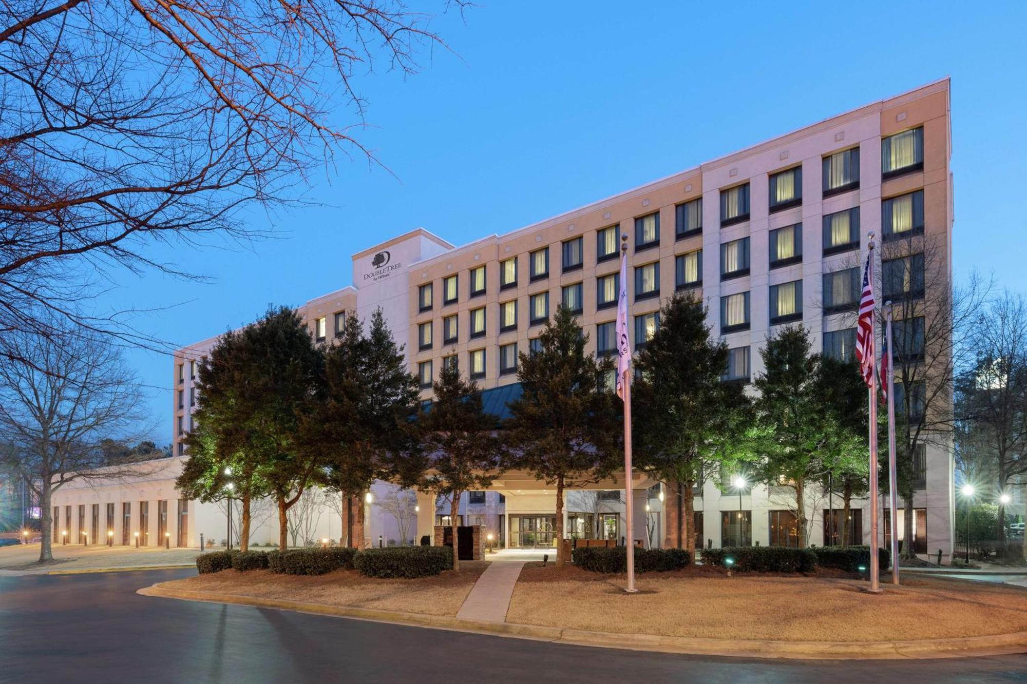 Doubletree By Hilton Atlanta Airport Hotel College Park Екстериор снимка