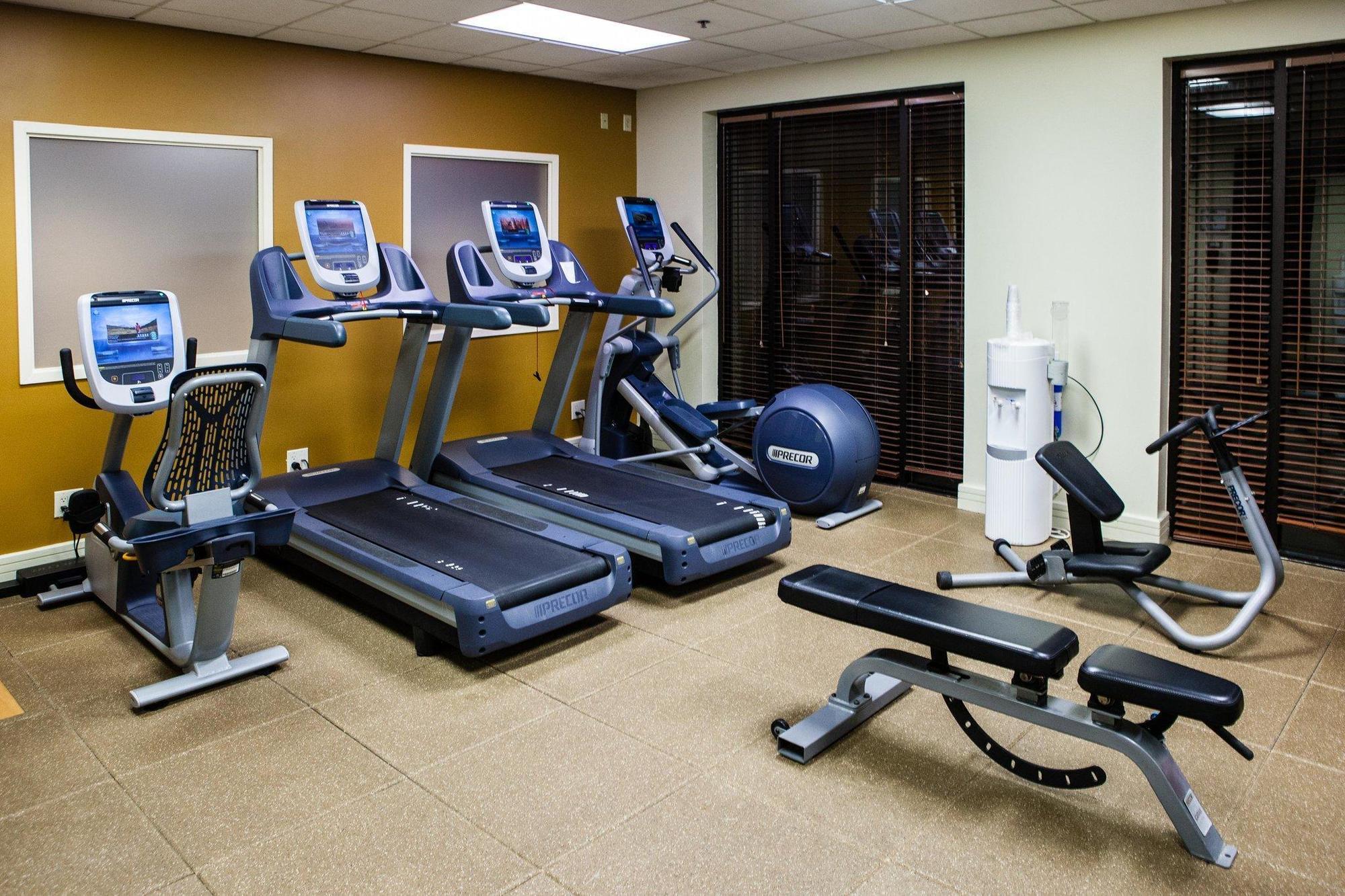 Doubletree By Hilton Atlanta Airport Hotel College Park Екстериор снимка