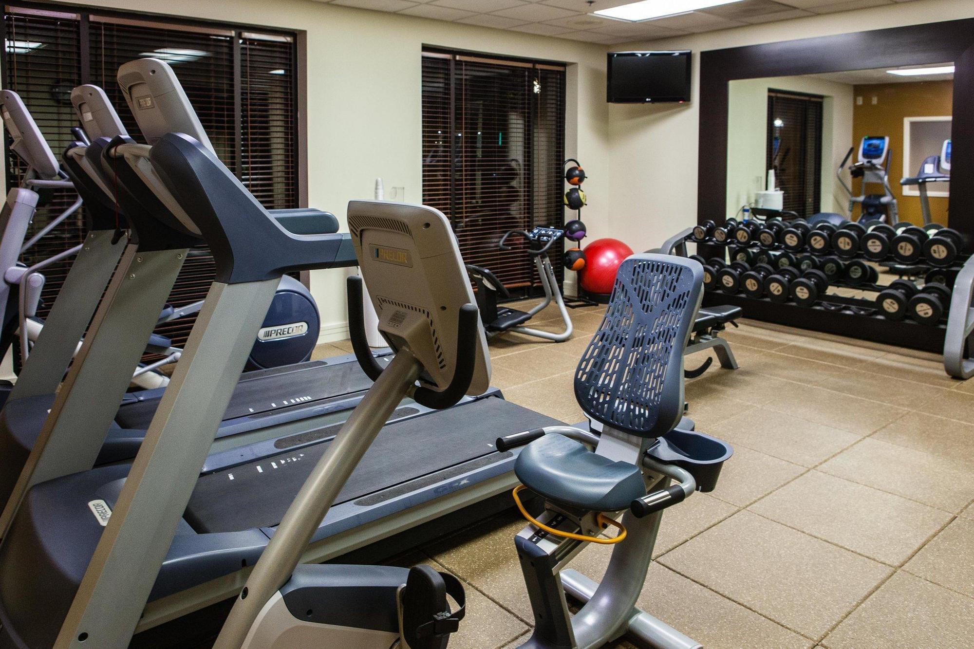 Doubletree By Hilton Atlanta Airport Hotel College Park Екстериор снимка
