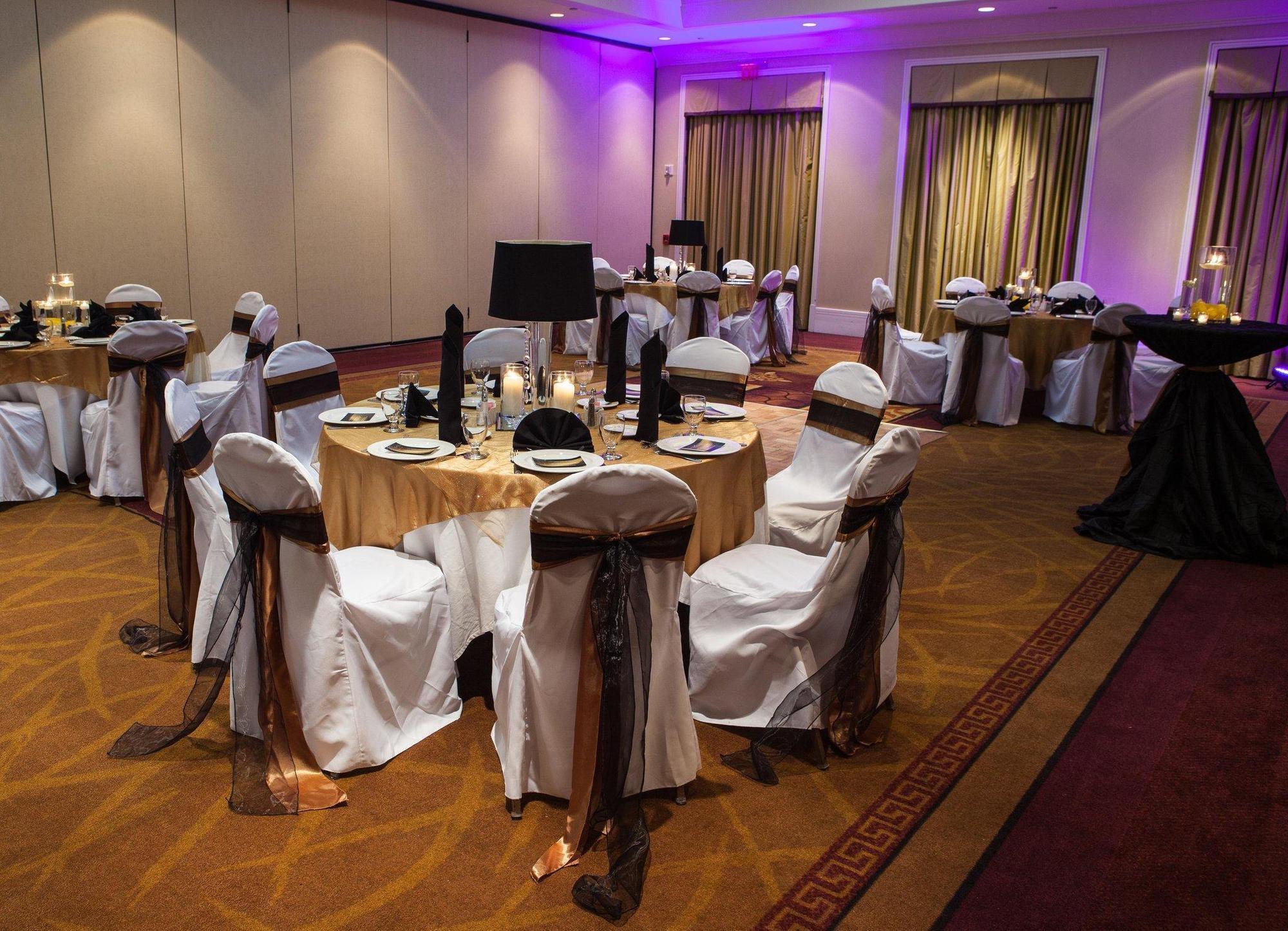 Doubletree By Hilton Atlanta Airport Hotel College Park Екстериор снимка