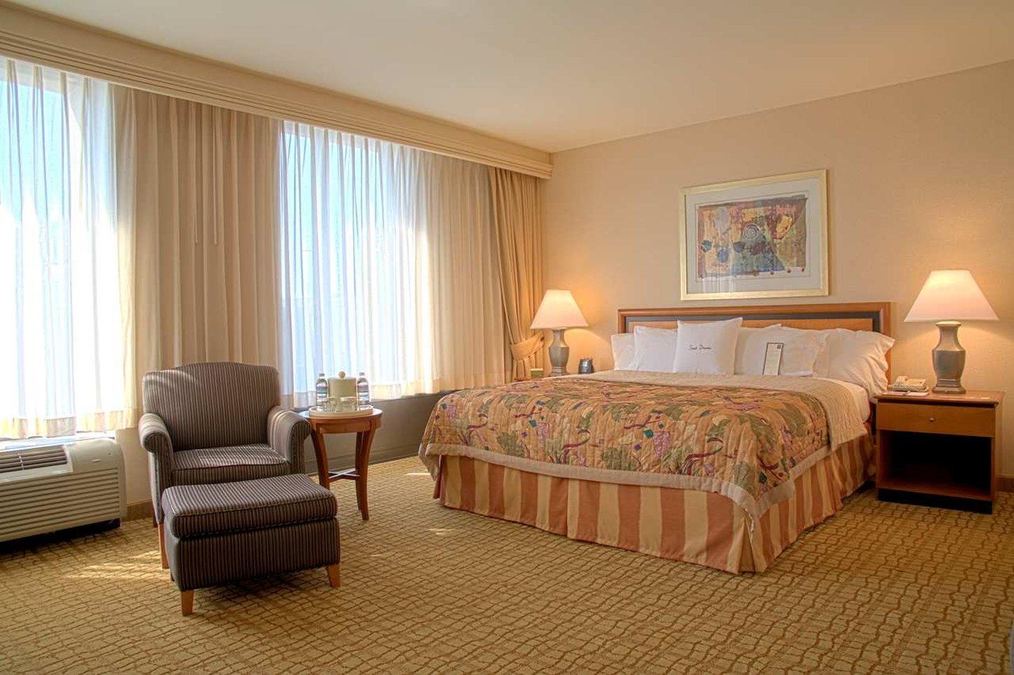 Doubletree By Hilton Atlanta Airport Hotel College Park Екстериор снимка